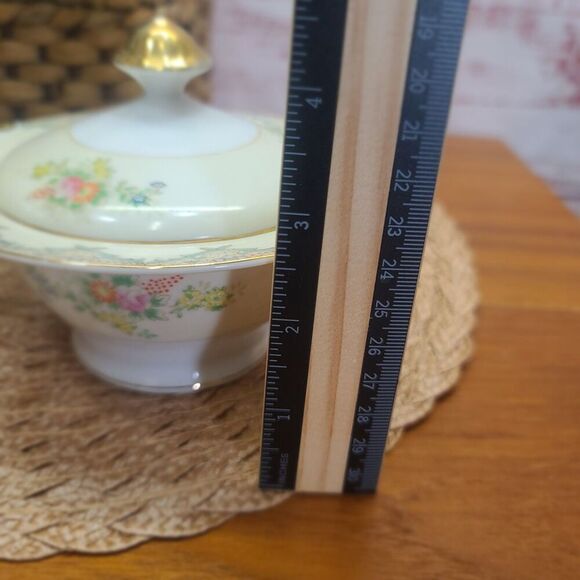 Vintage Porcelain Cream and Sugar Set Made in Japan - Picture 14 of 14